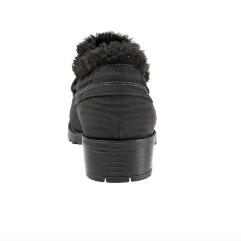 NWT Trotters Belle Faux Shearling Heeled Botties in black - size 11 N - Picture 4 of 5